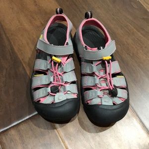 Girls Keen Sandals